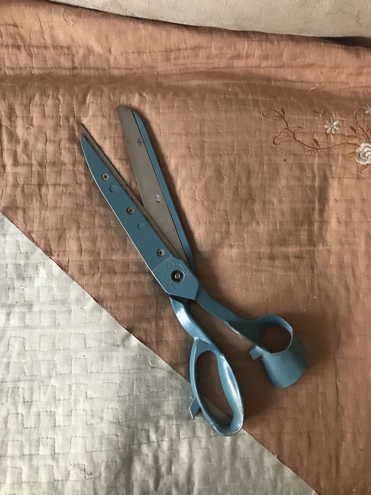 Продам ножницы портные закройные
