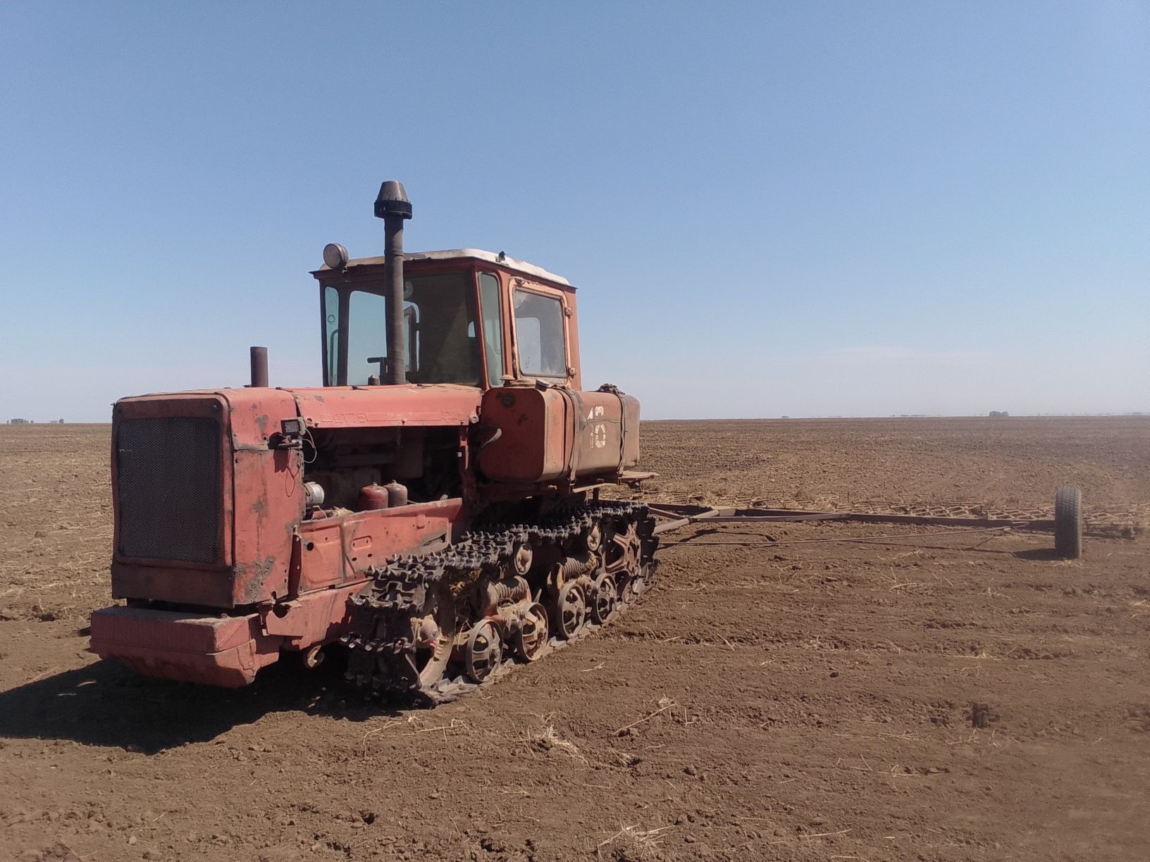 Продам ДТ -75 Волгоград