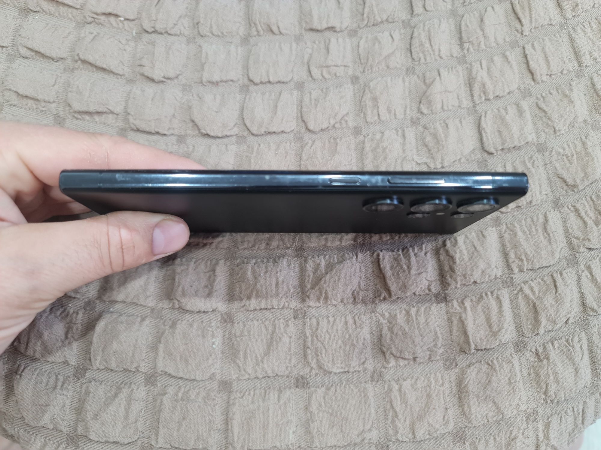 Продам смартфон samsung s 23ultra