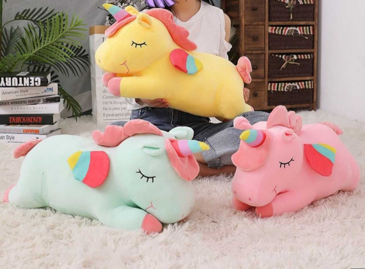 Продам.Единорог.игрушка-подушка с пледом.новая
