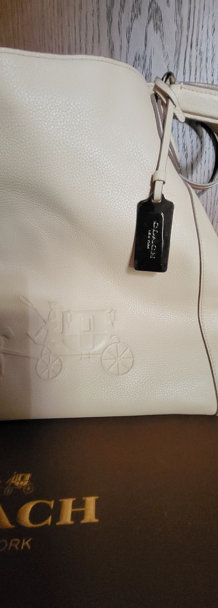 Сумка натуральная кожа COACH NEW YORK нежно-светло-персиков. цвет 30×4