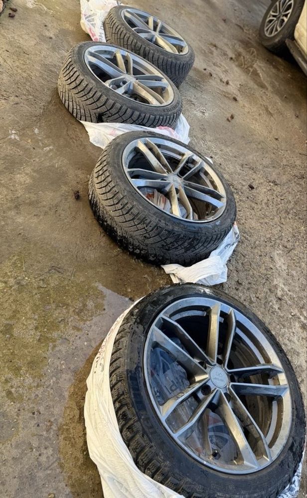 Диски R18 5x114.3 Toyota Lexus Шины Michelin Зима