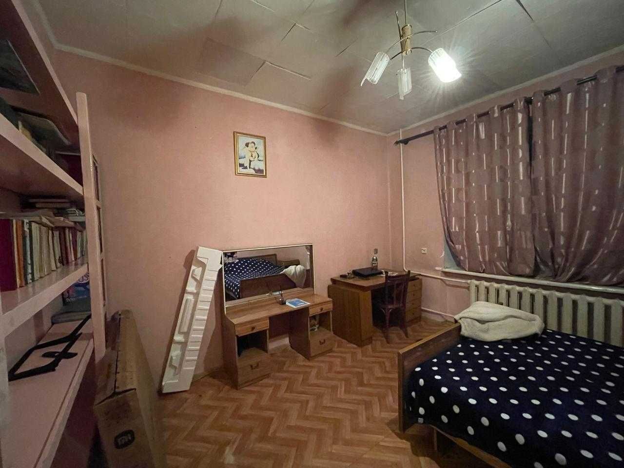 Продам 3-х комнатную квартиру по ул.Караганды