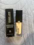 Тональный Givenchy