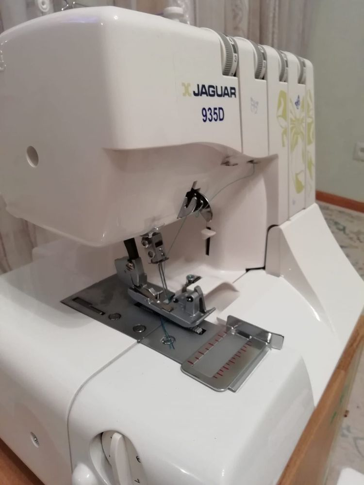 Продам срочно ОВЕРЛОК МАШИНКА (новый)