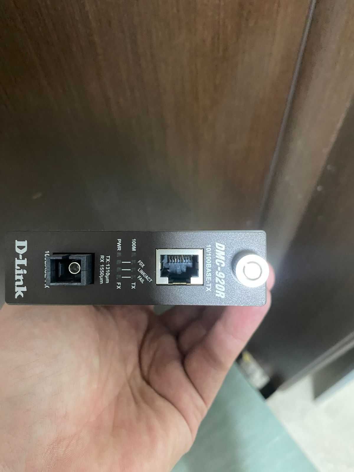 Медиаконвертер d-link dmc-920r