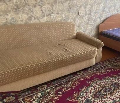 Бесплатно диван. Отдам