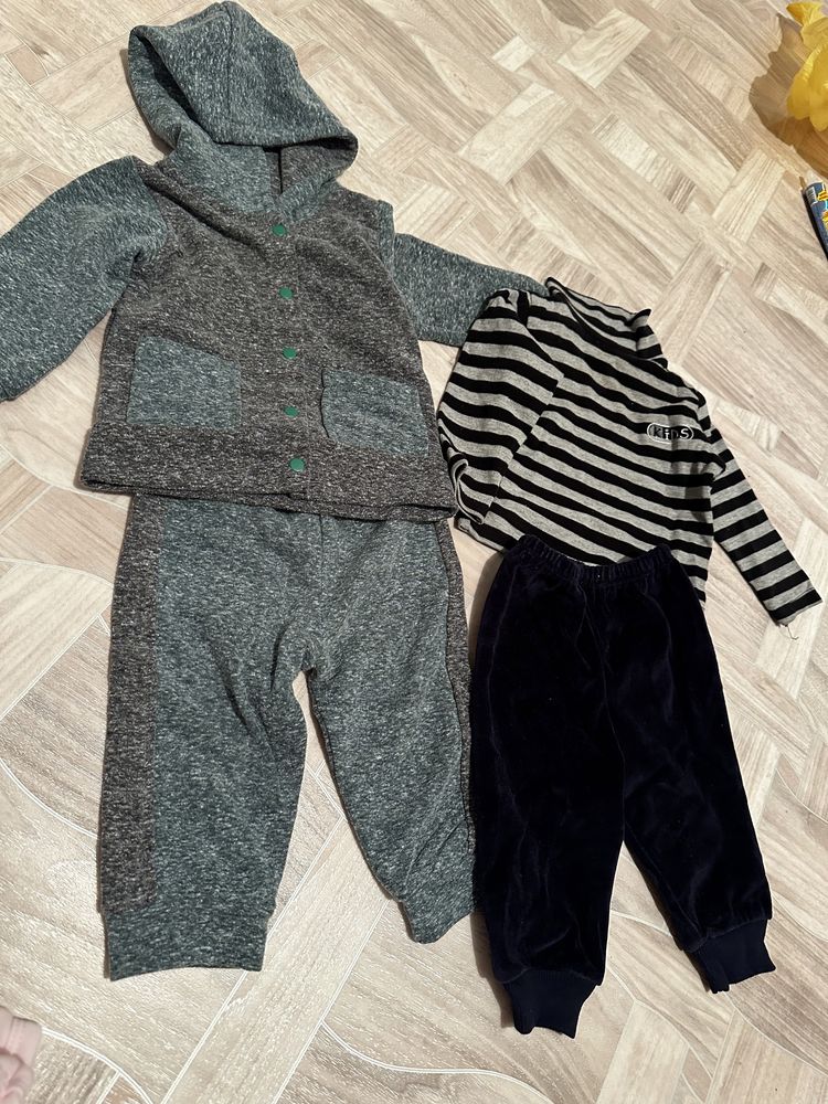 Продам детскую одежду
