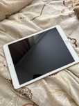 ipad 10.2(8 поколение), 128 гб, есть скол в углу