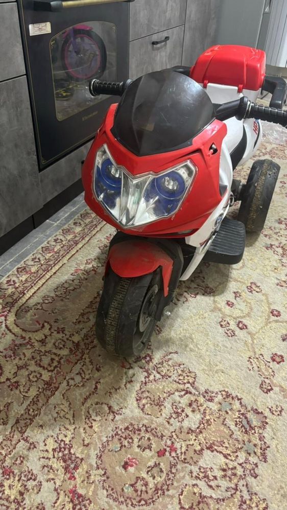 Продам детский электромобиль мотоцикл