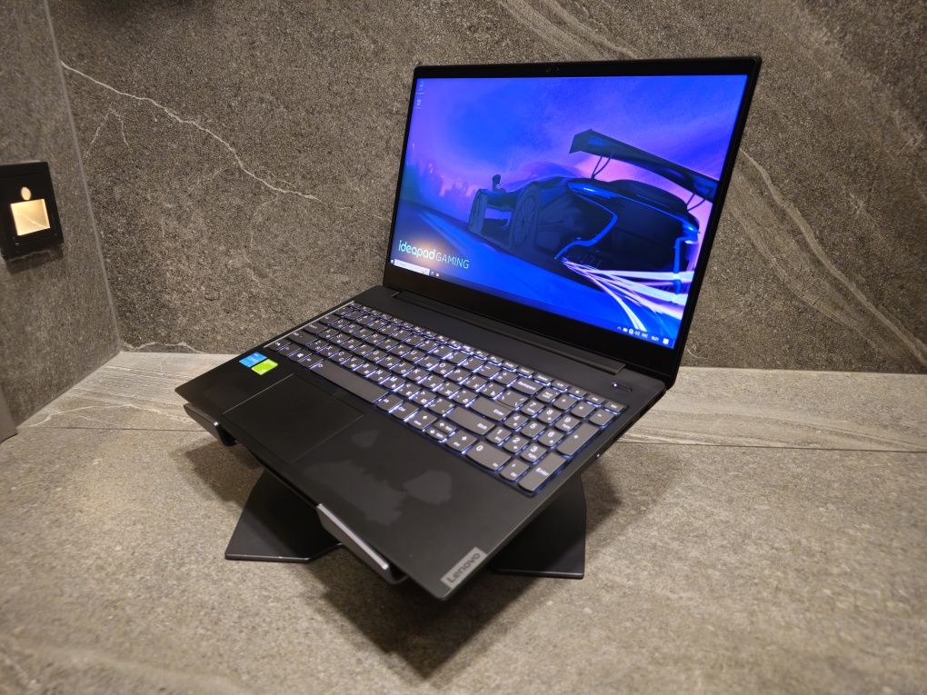 Свежий Ноутбук Lenovo (core i5-10th Gen/MX250/8ОЗУ/240SSD)
