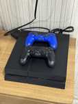 Продам PS4 в хорошем состоянии