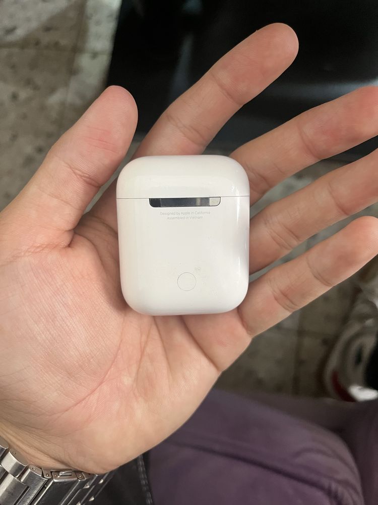 Срочно продам Airpods 2