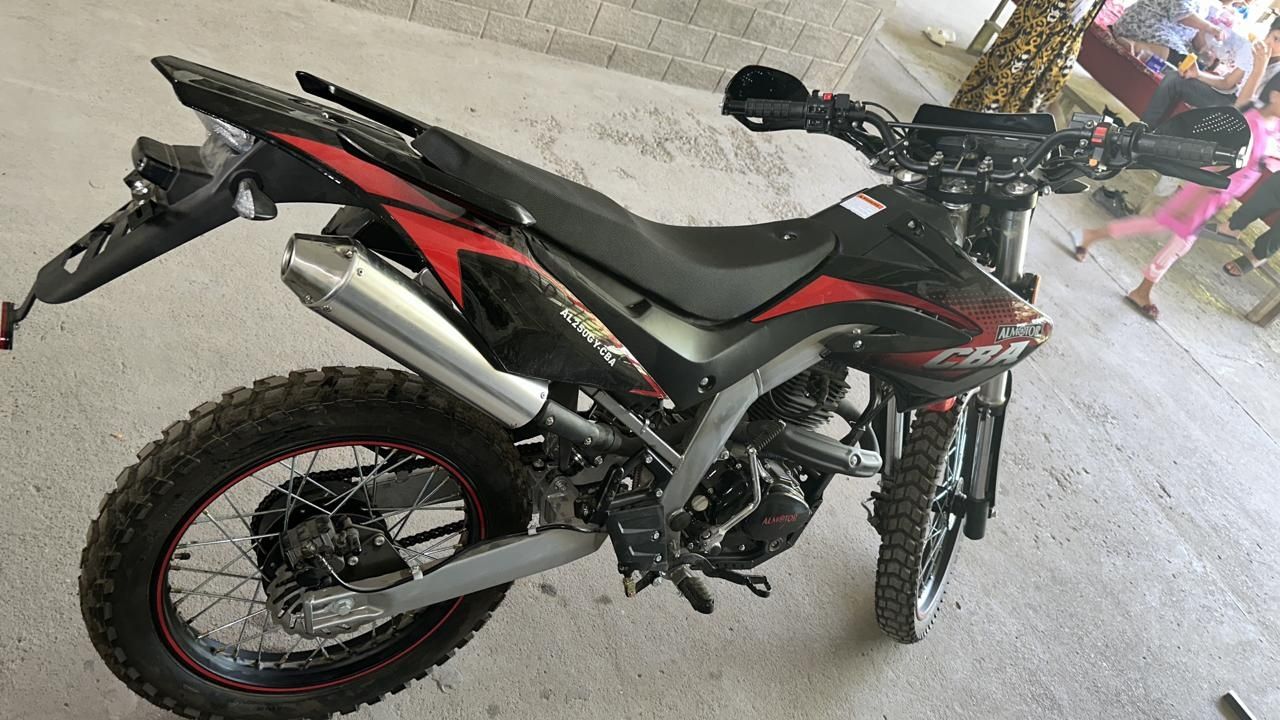Продам мотоцикл ALMOTOR.
