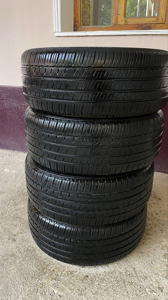 Продается диска на KIA K5 R19 с летними резинами