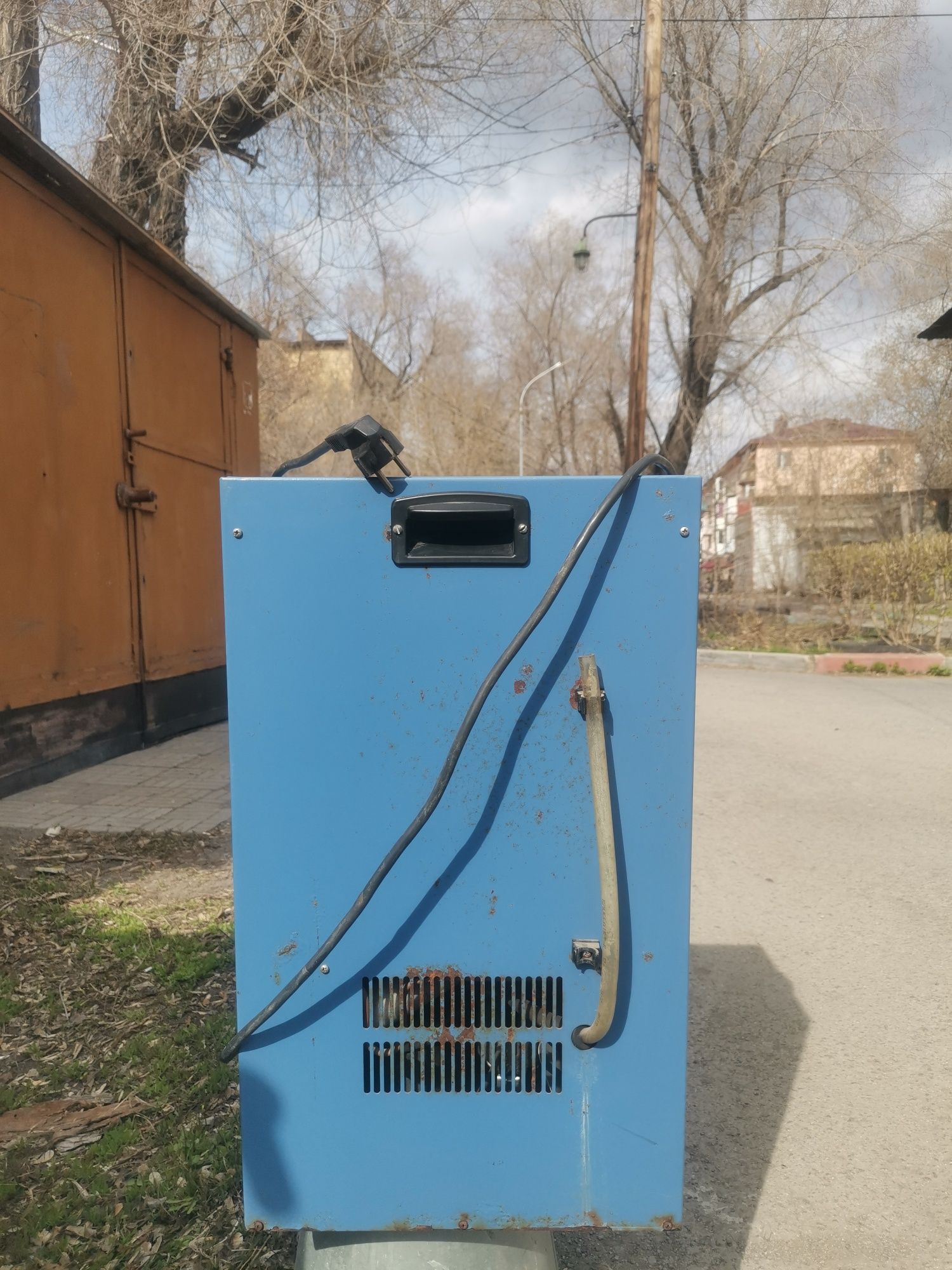 Продаю охладитель двухсортовый.