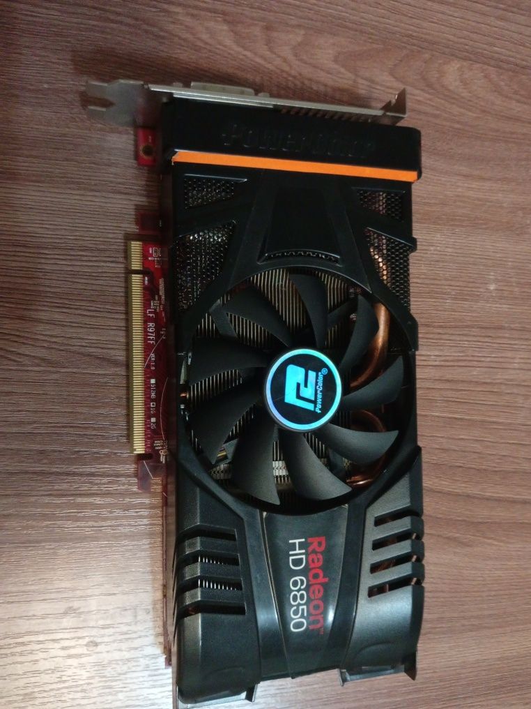 !!НЕ РАБОТАЕТ!! Видеокарта Radeon