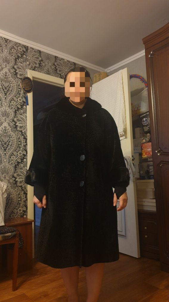 Продам шубу мутоновую