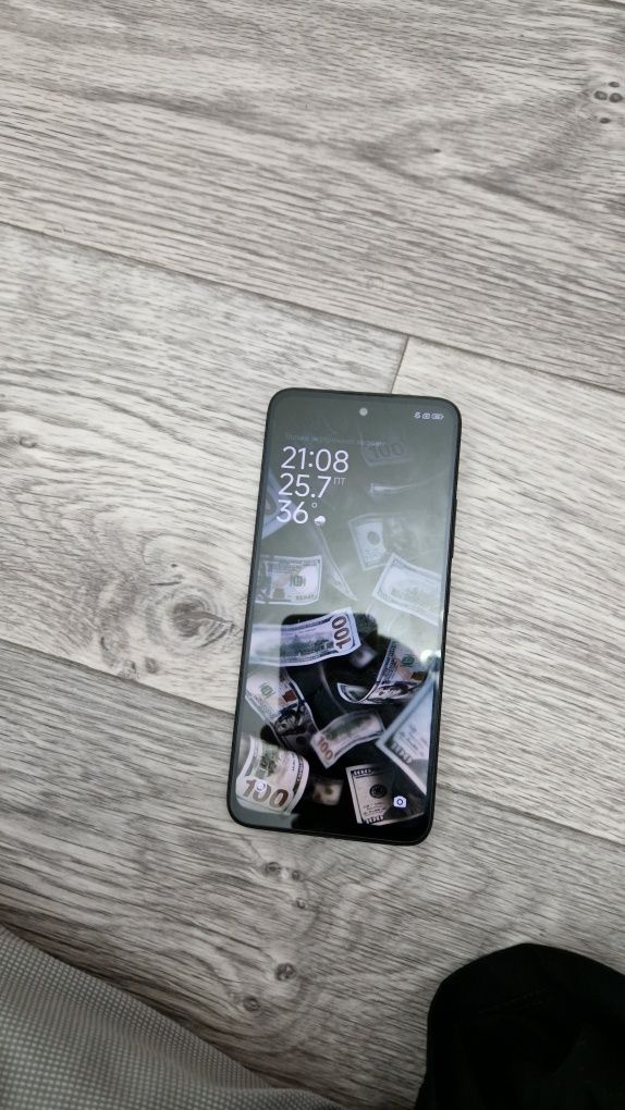 REDMI 12 128 gb.