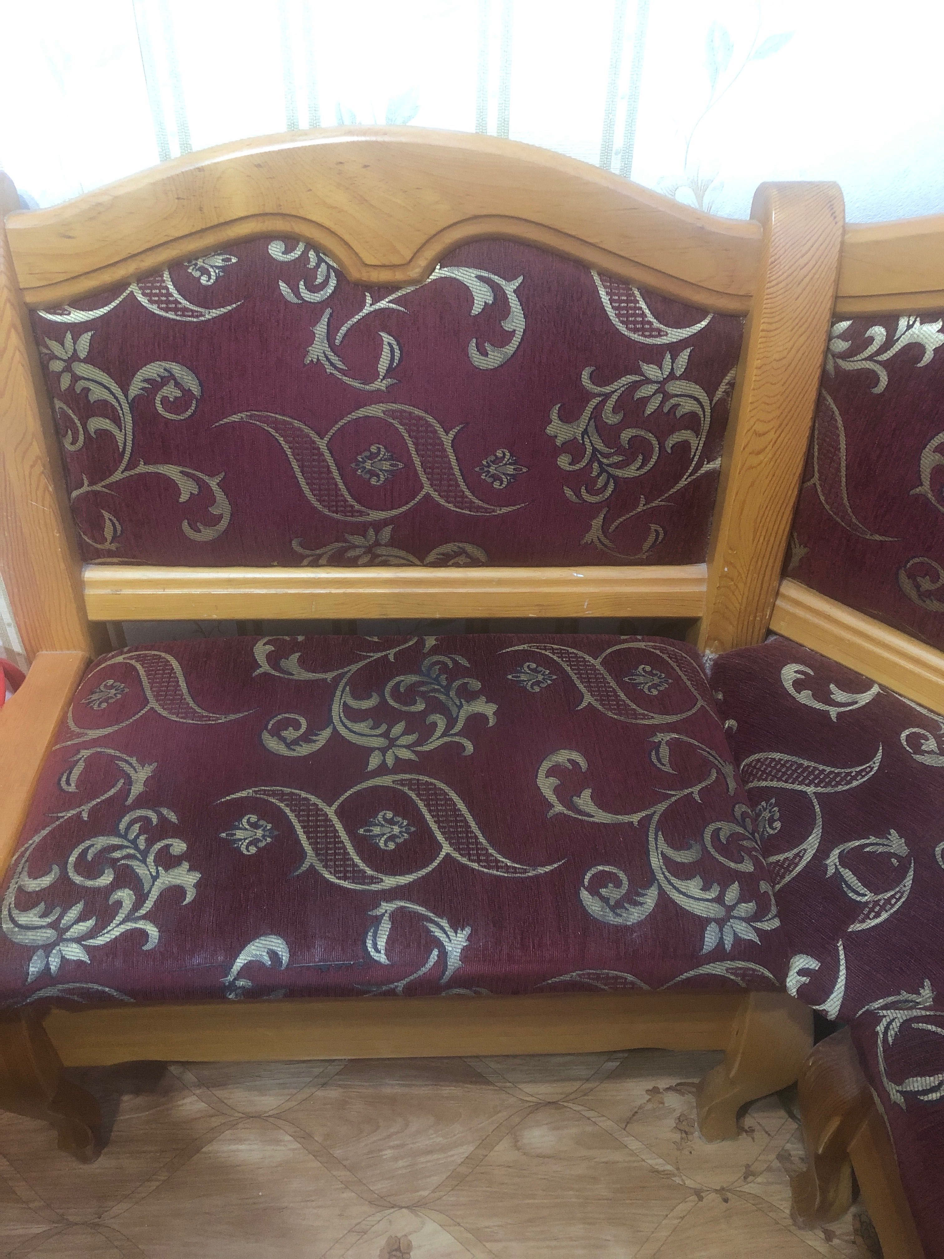 Продам кухонный уголок (диван, стол)