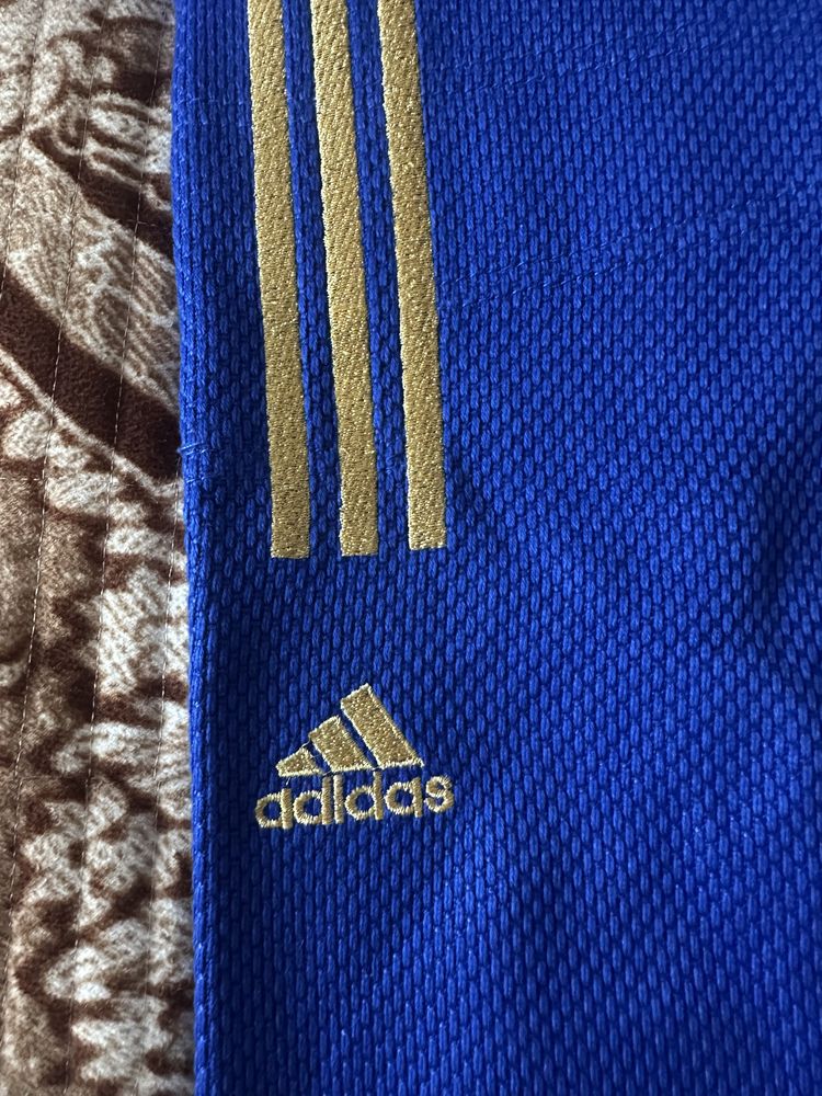 Срочно продам кимоно для дзюдо Adidas champion 3 оригинал