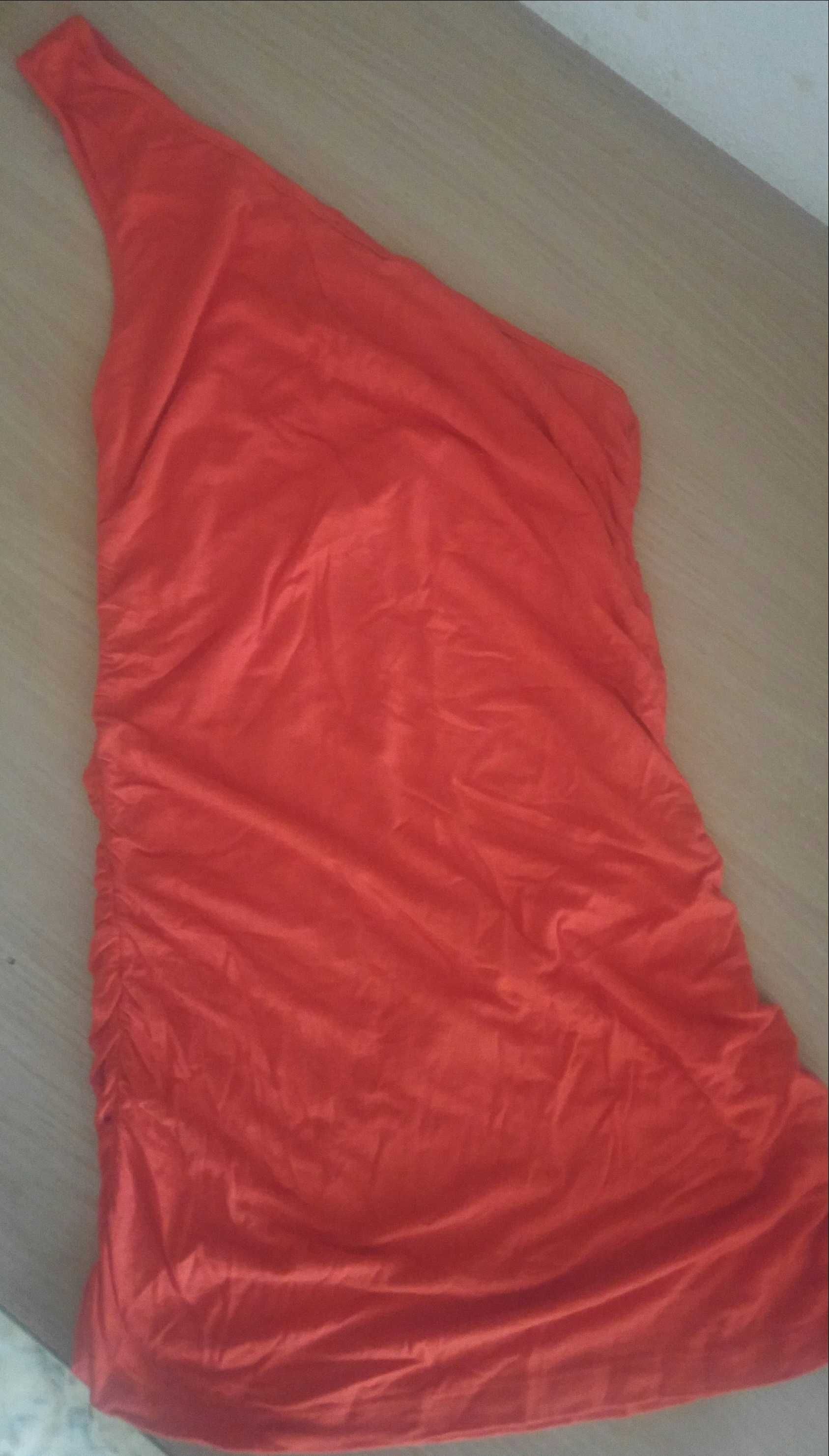 Продам платья размер 44