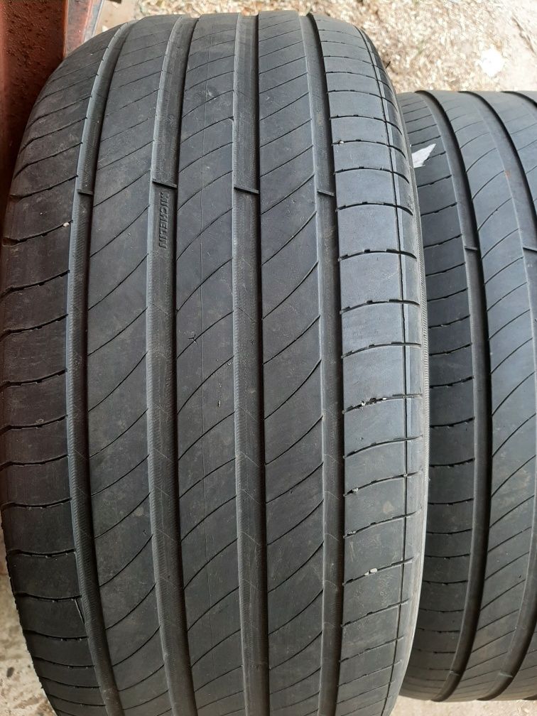 Продам шины 225/50/18 мишелин