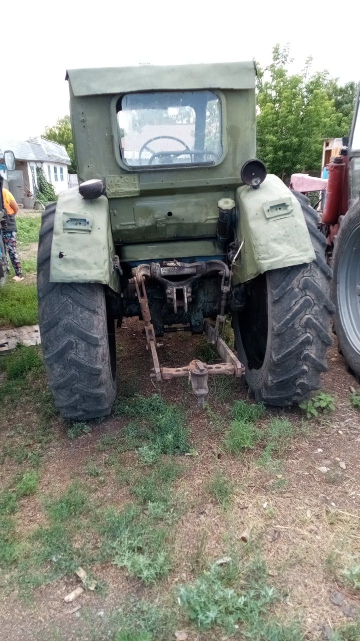 Продам трактор т 40