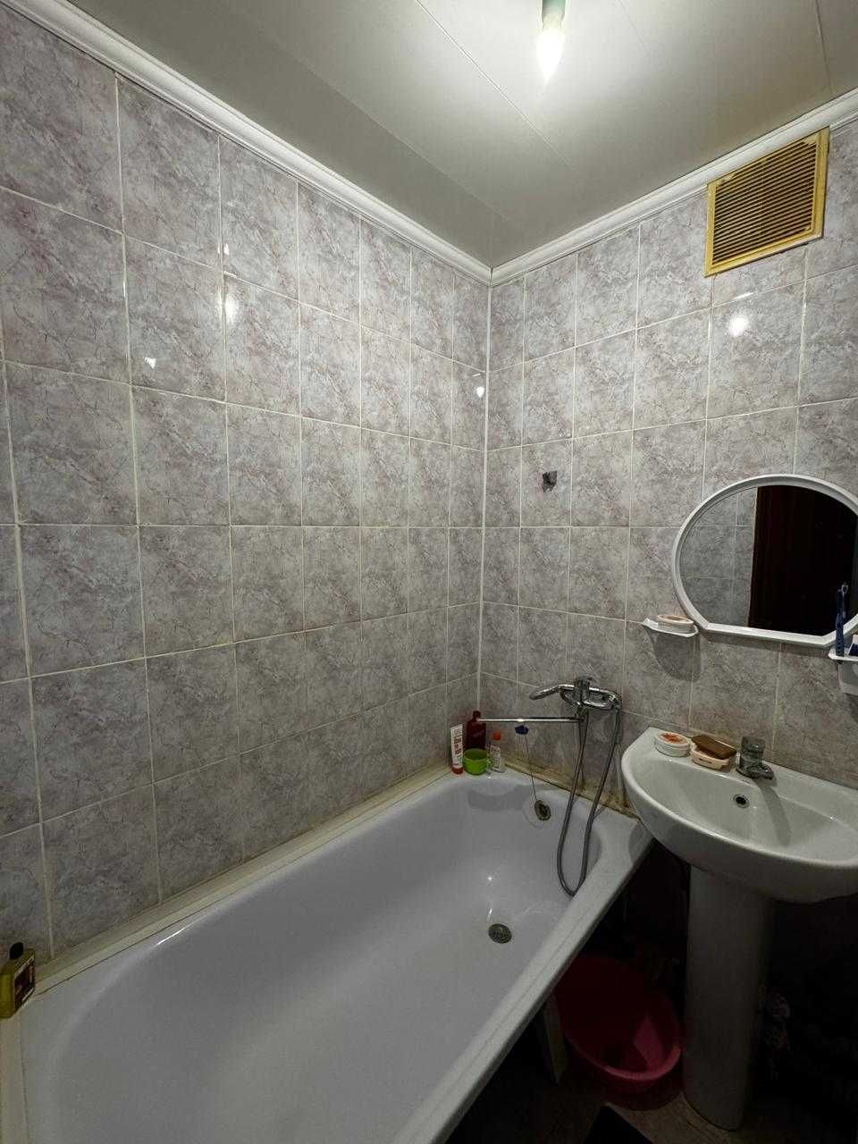 Продается 2 ком квартира район Айгуль
