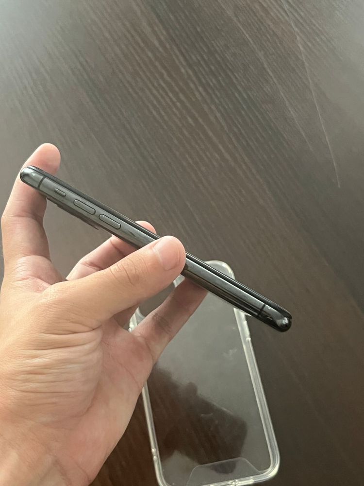 Iphone 11 pro срочно продам или обмен