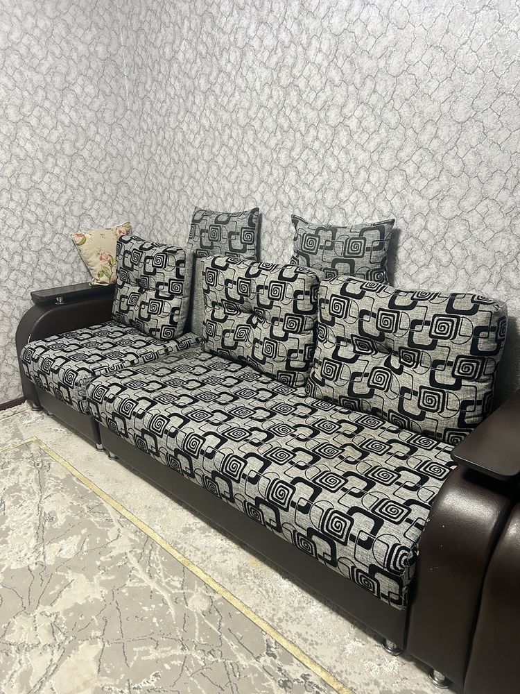 Продам диван + кресло кровать
