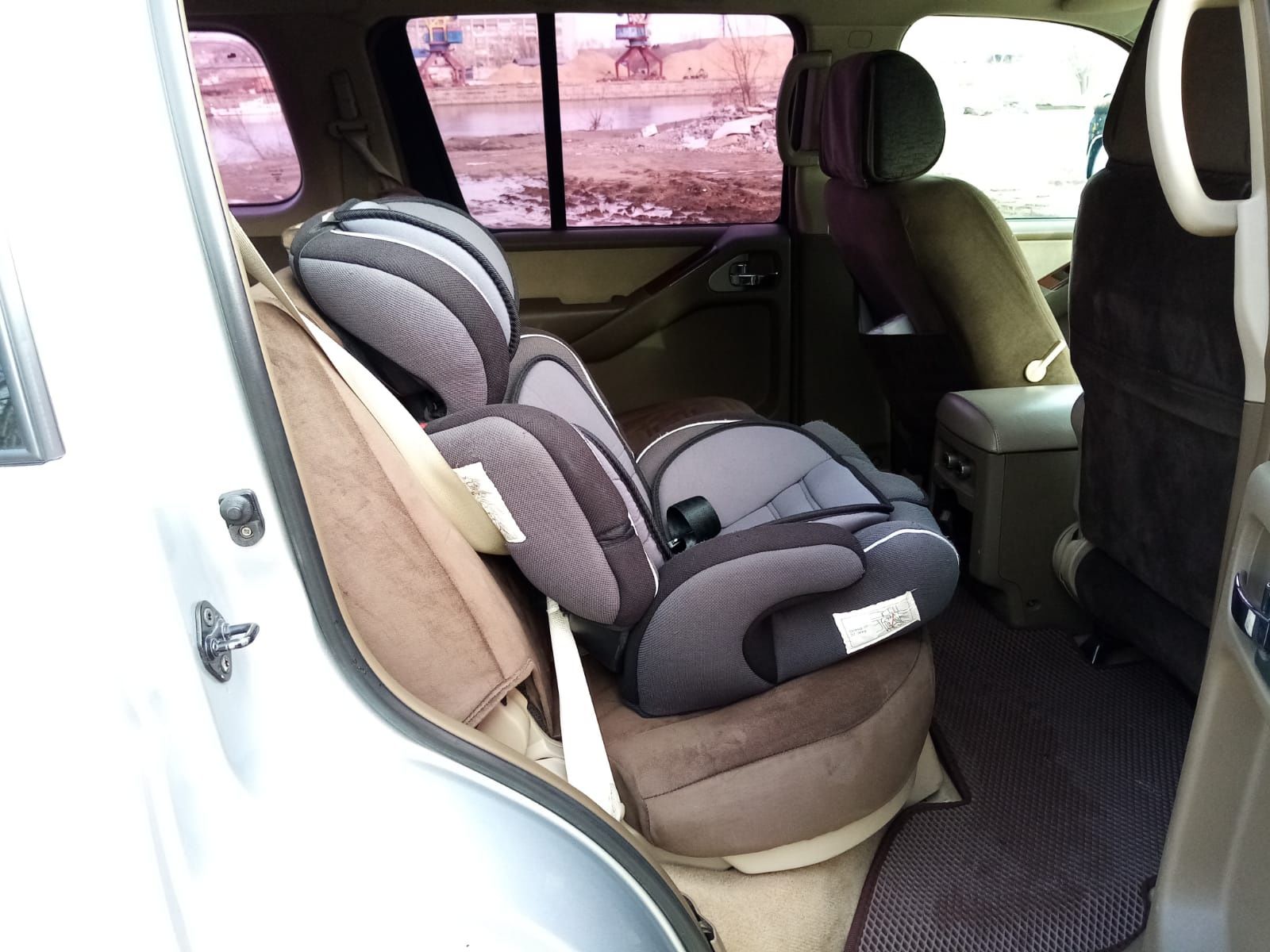 Продам Nissan pathfinder