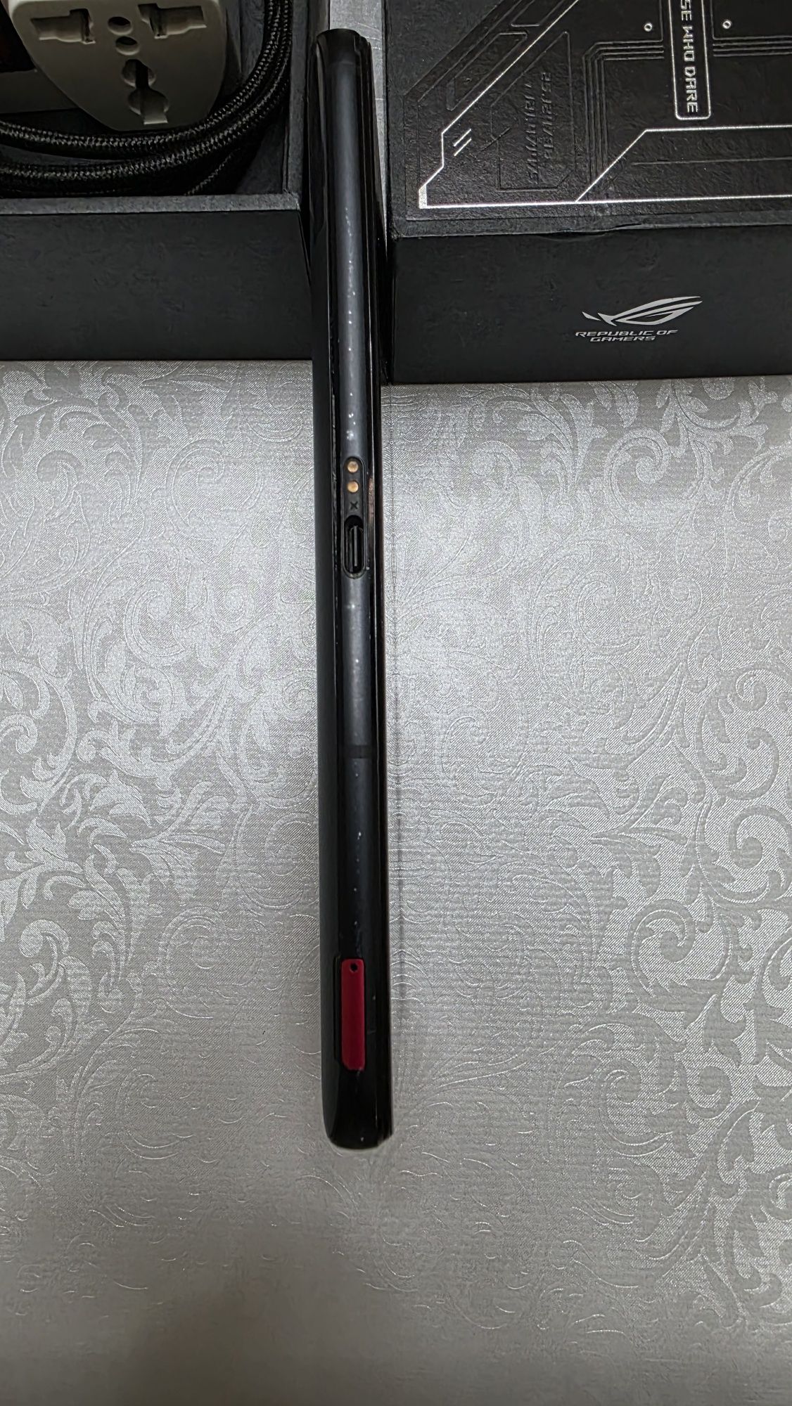 Asus ROG phone 7 512ГБ, 16ОЗУ