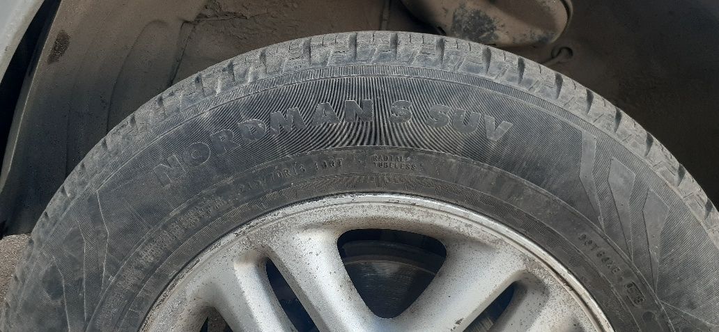 Продаётся б/у Автошины