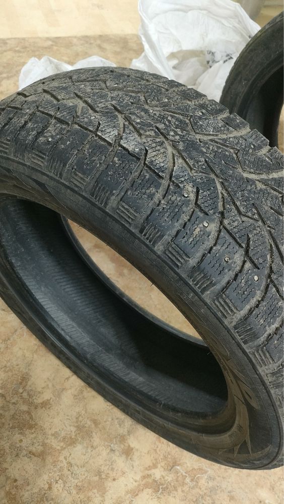 Продам автошины TOYO 235*55*R20