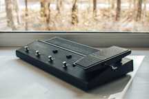 Контроллер IRig Stomp IO