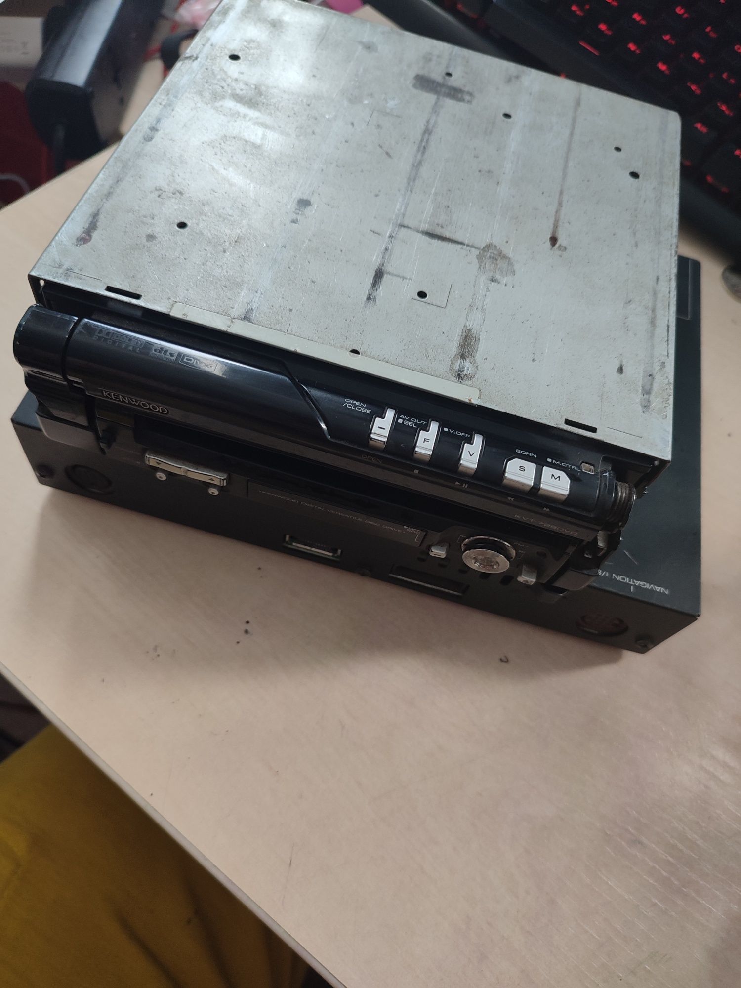 Продам магнитофон Kenwood