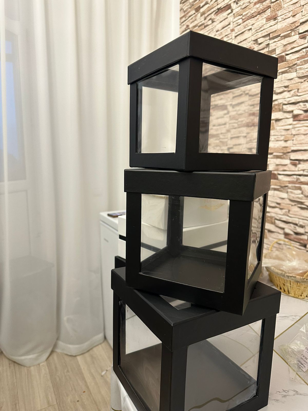 Продам  Люкс коробки очень дешево
