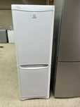 Продам холодильник indesit в рабочем состояние