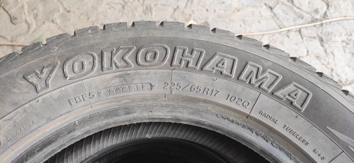 Продам шины, зимние yokohama 225/65 r17