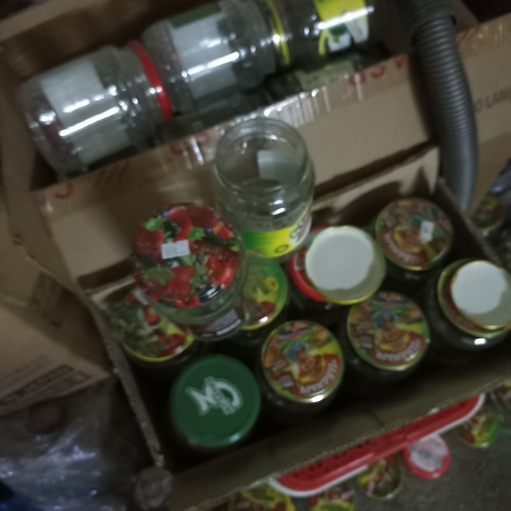 Баночки из под огурчиков