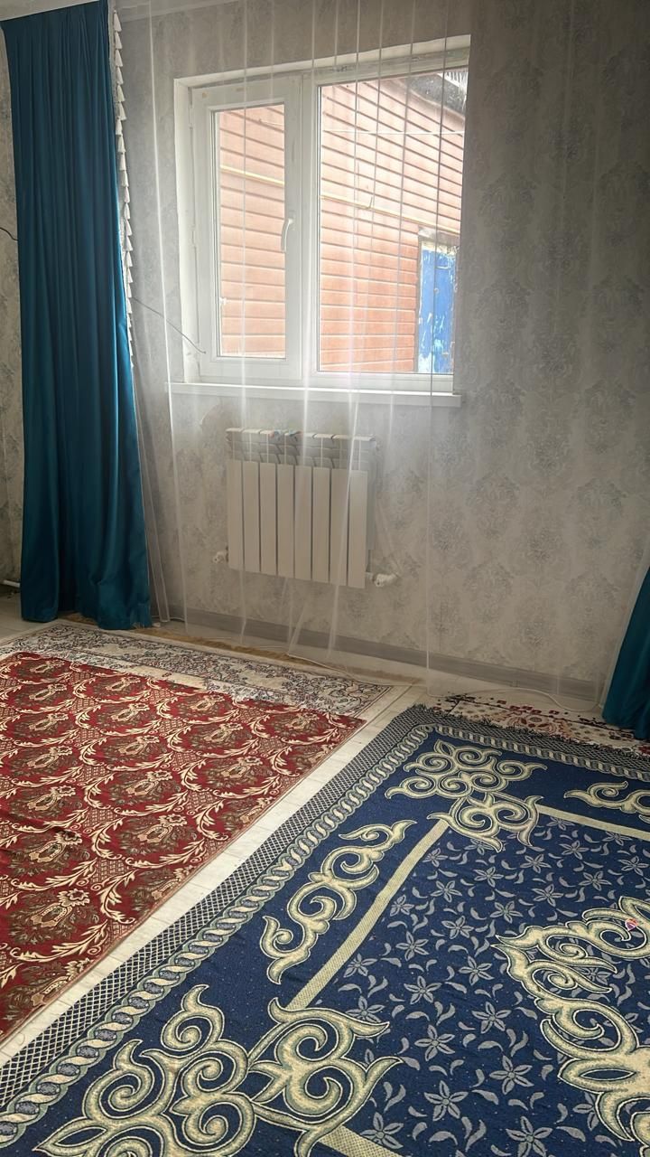Продам дом  в дачном участке