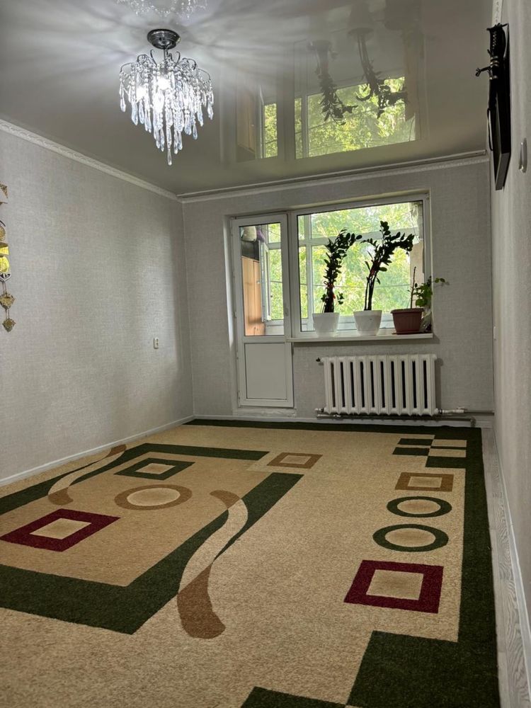 3-комнатная квартира в 7-м микро