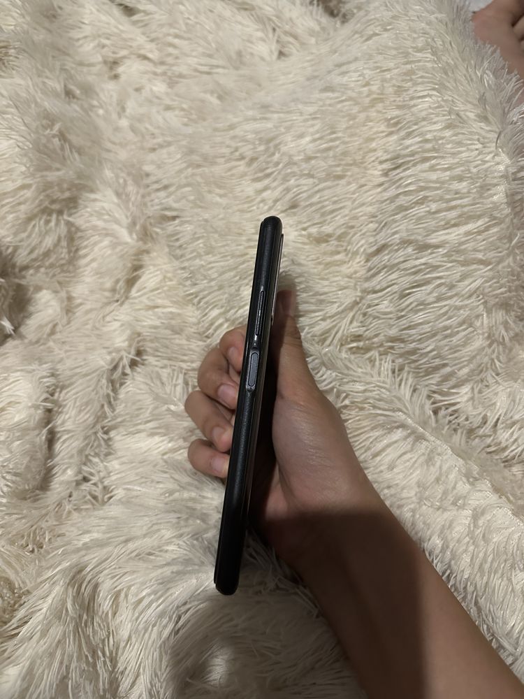 Продам смартфон HUAWEI P Smart 2021