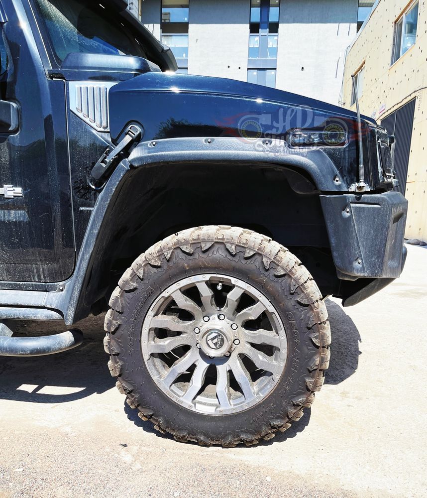 Фендера и накладки на бампер Hummer Н2