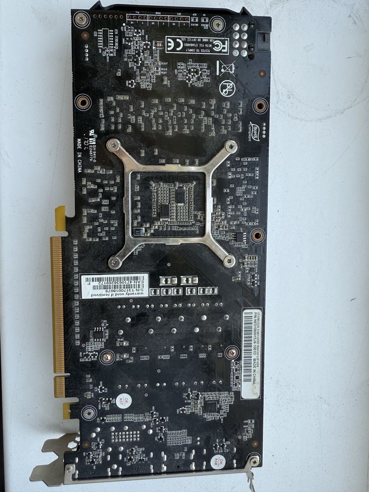 Продам видеокарту GTX 1060 6 GB  от ASUS!