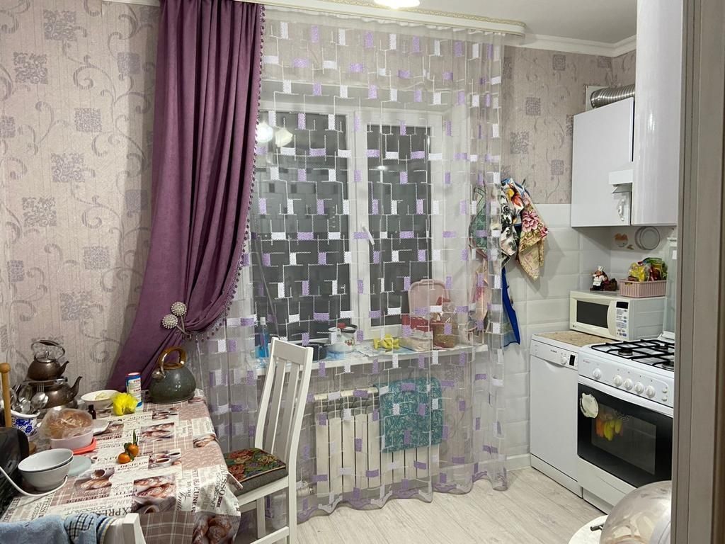 Продам 5 - ти комнатную  квартиру  улучшенной планировки