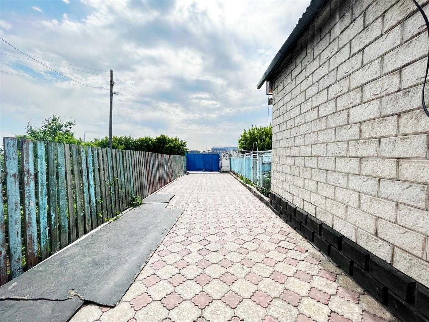 Продается ДОМ с мебелью и техникой.