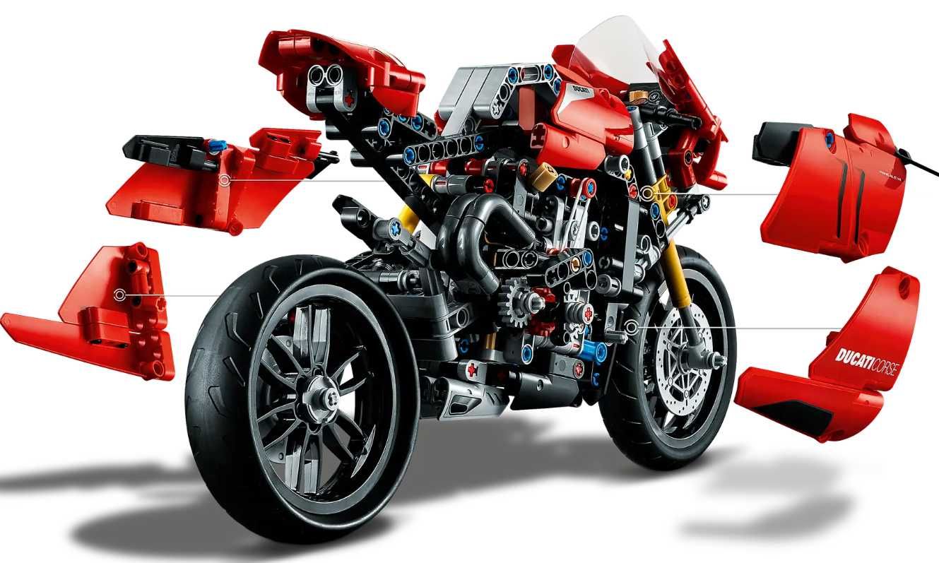 LEGO Ducati Panigale V4 R 42107
