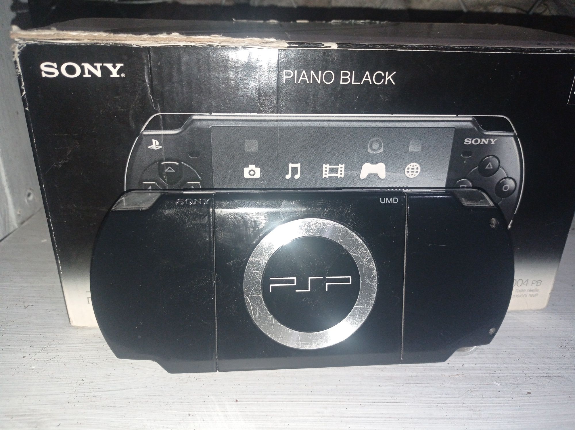 Продам PSP в хорошем состоянии